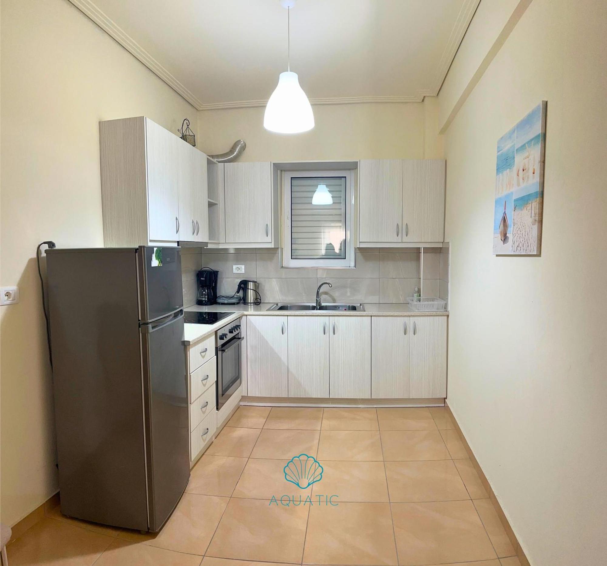 Aquatic Apartments Saranda Extérieur photo
